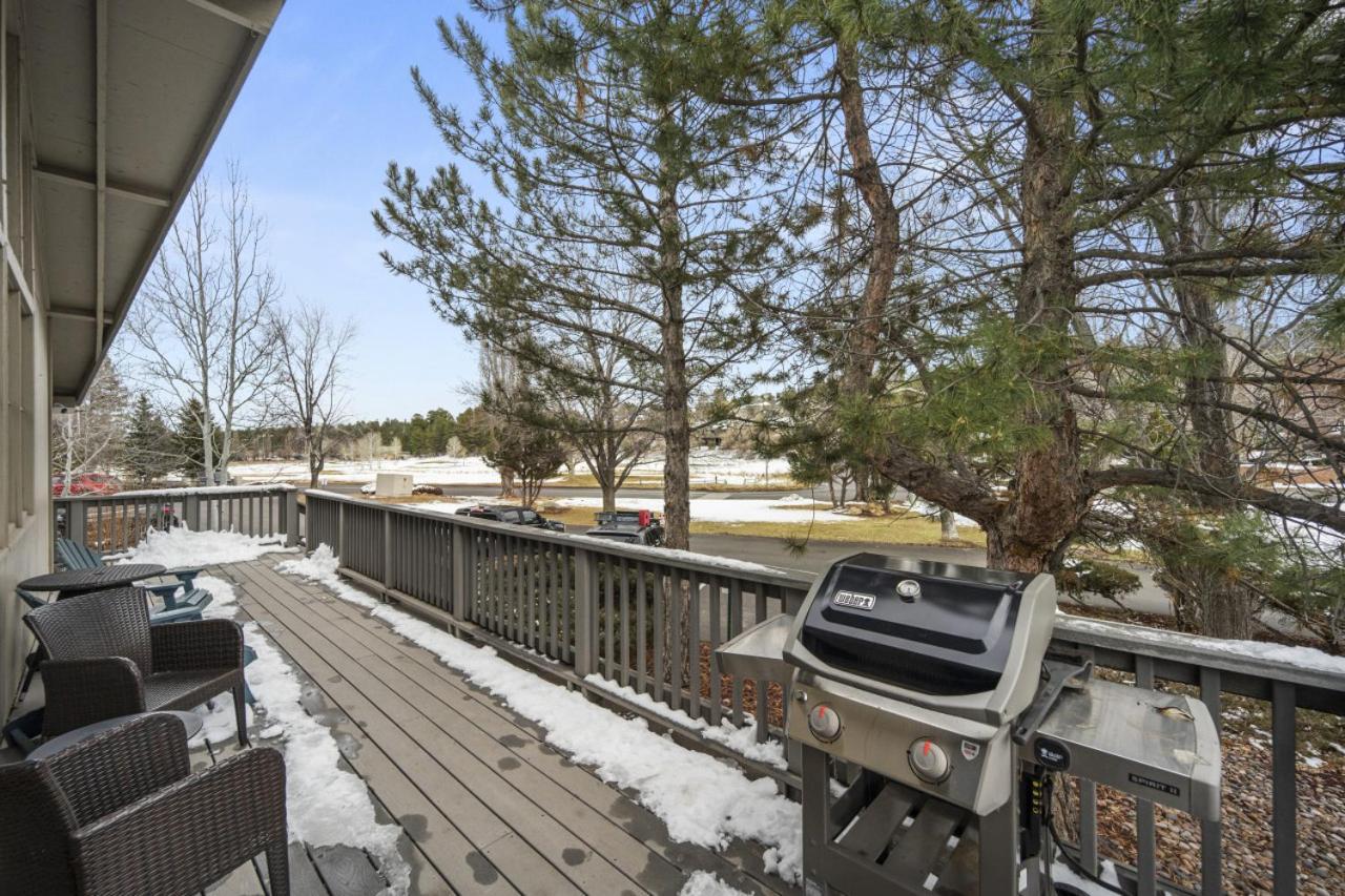 Country Club Flagstaff Home With View Of Golf Course Exterior photo